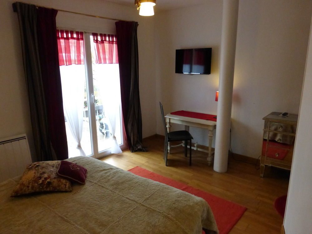 שאלון-סור-סאון Logis Hotel La Villa Boucicaut מראה חיצוני תמונה