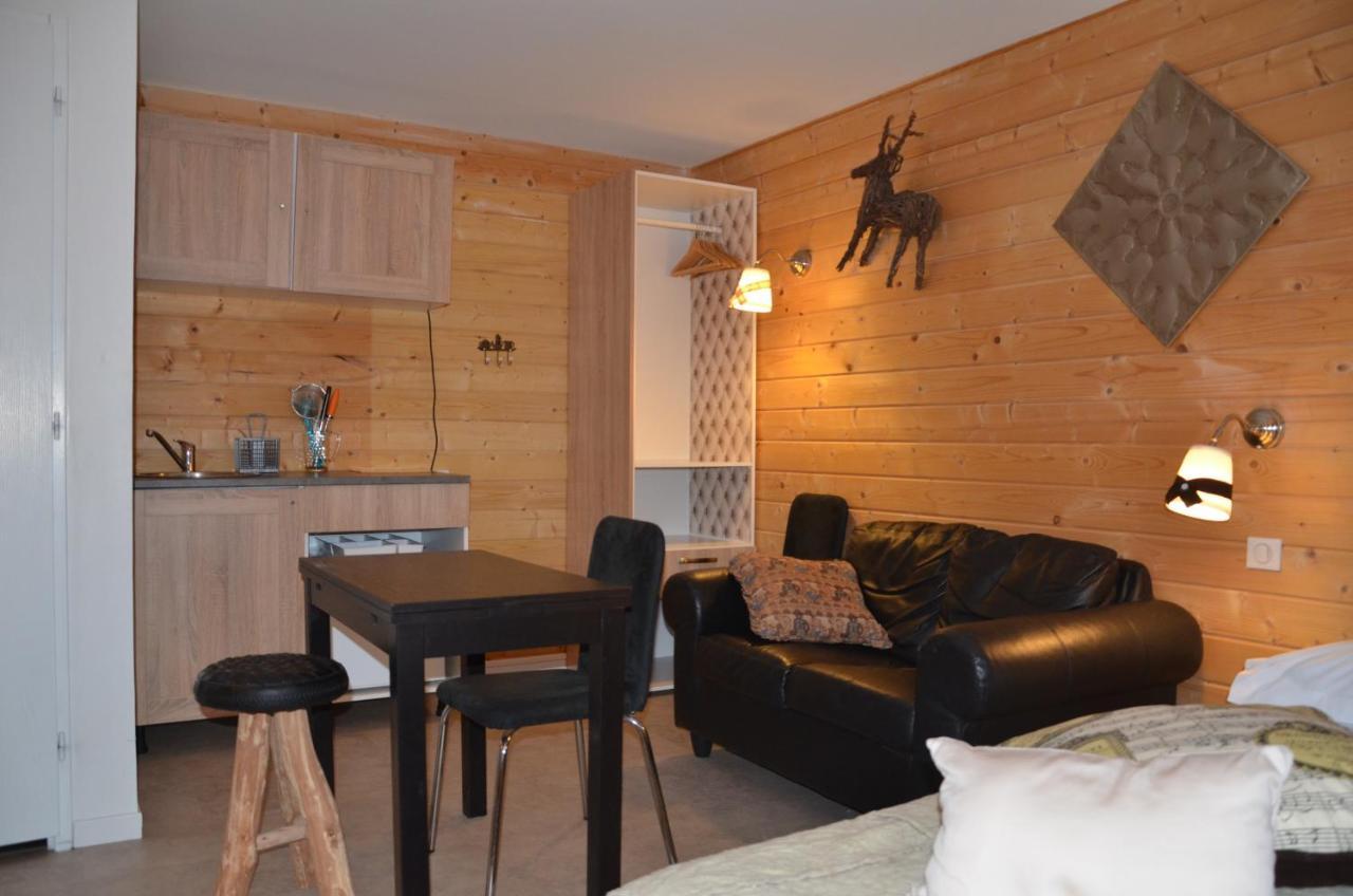 שאלון-סור-סאון Logis Hotel La Villa Boucicaut מראה חיצוני תמונה